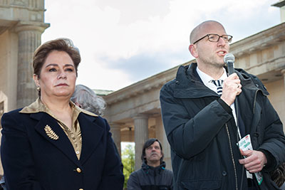 I.E. Frau Patricia Espinosa Cantellano, Herrn Moritz van Dülmen